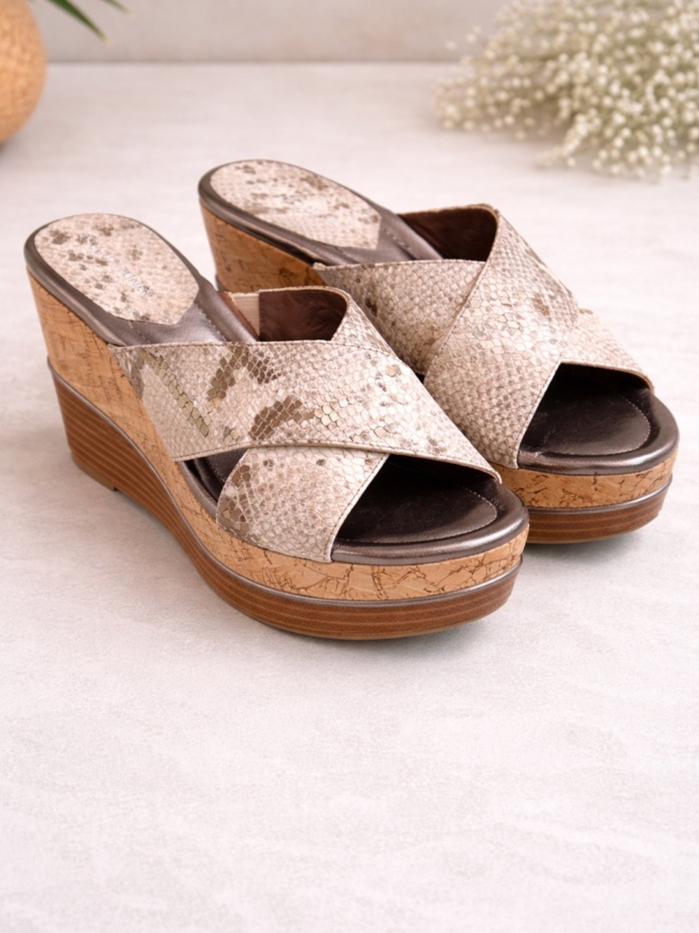 Donald J Pliner Snakeskin Cork Wedge Sandals Platform Slides 10